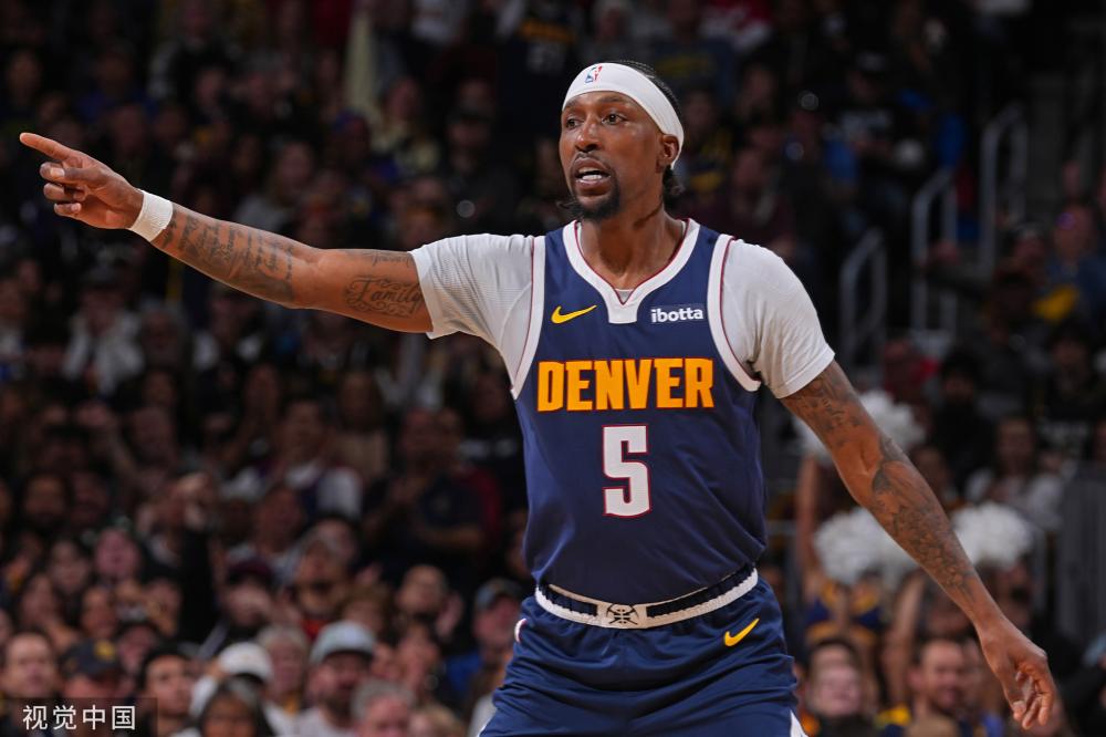 他加强了 他加强了